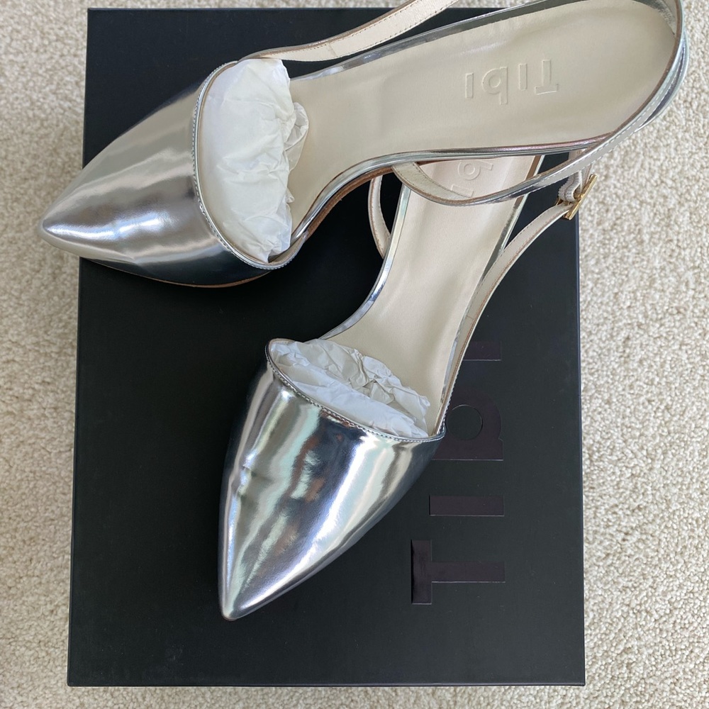 New Never Worn— Silver Tibi Kitten Heels — Size 39